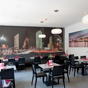  Hostel Ostkreuz Niemcy